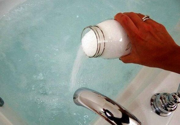 Warm bath with soda for penis enlargement